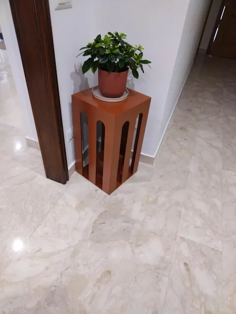 Tiziano - Side table