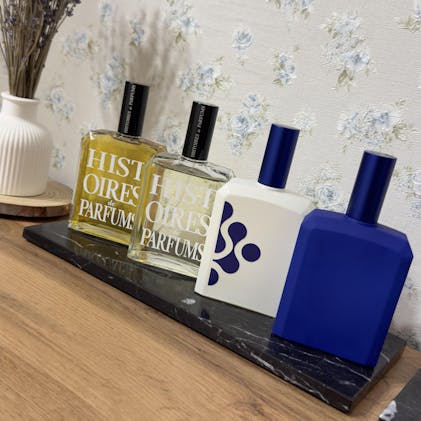 ほぼ新品　This is not a blue bottle 1/.5 60ml This is not a blue bottle 1.5 - Histoires de Parfums
