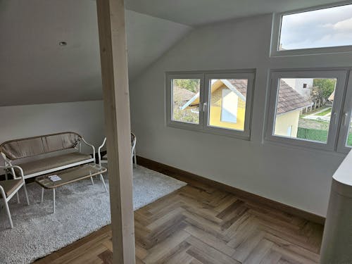 MEDIJAPAN FN MDF FURNIRANA PARKET LAJSNA SU100L 100mm HRAST