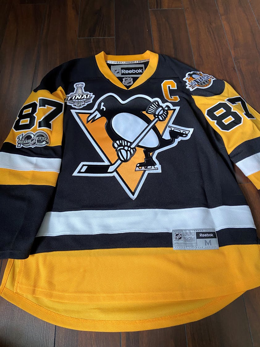Men's Pittsburgh Penguins Sidney Crosby Reebok Authentic 2017 Stadium  Series Jersey - Gold