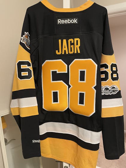 The original black and gold: Penguins 50