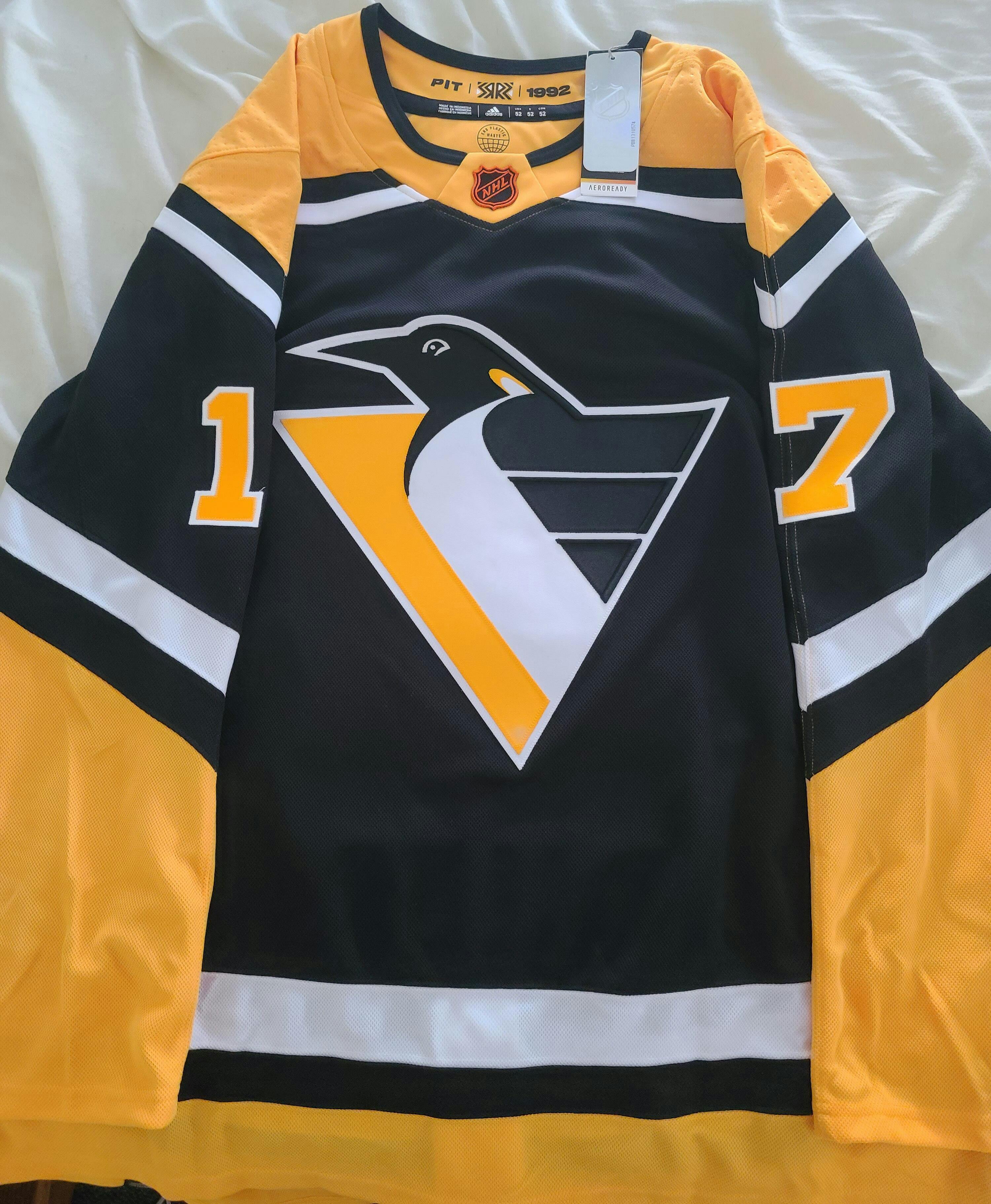 Pittsburgh Penguins Reverse sold Retro Jersey