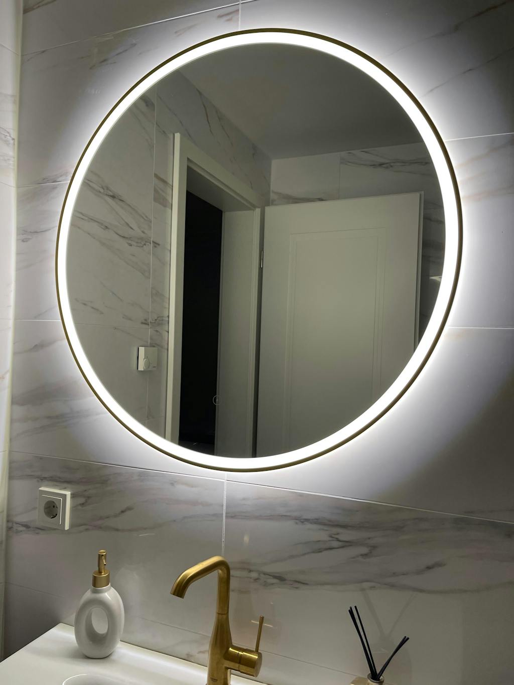 ANTIBESCHLAG LED Runder Wandspiegel mit Gold Metall RAHMEN, Licht Wechsel