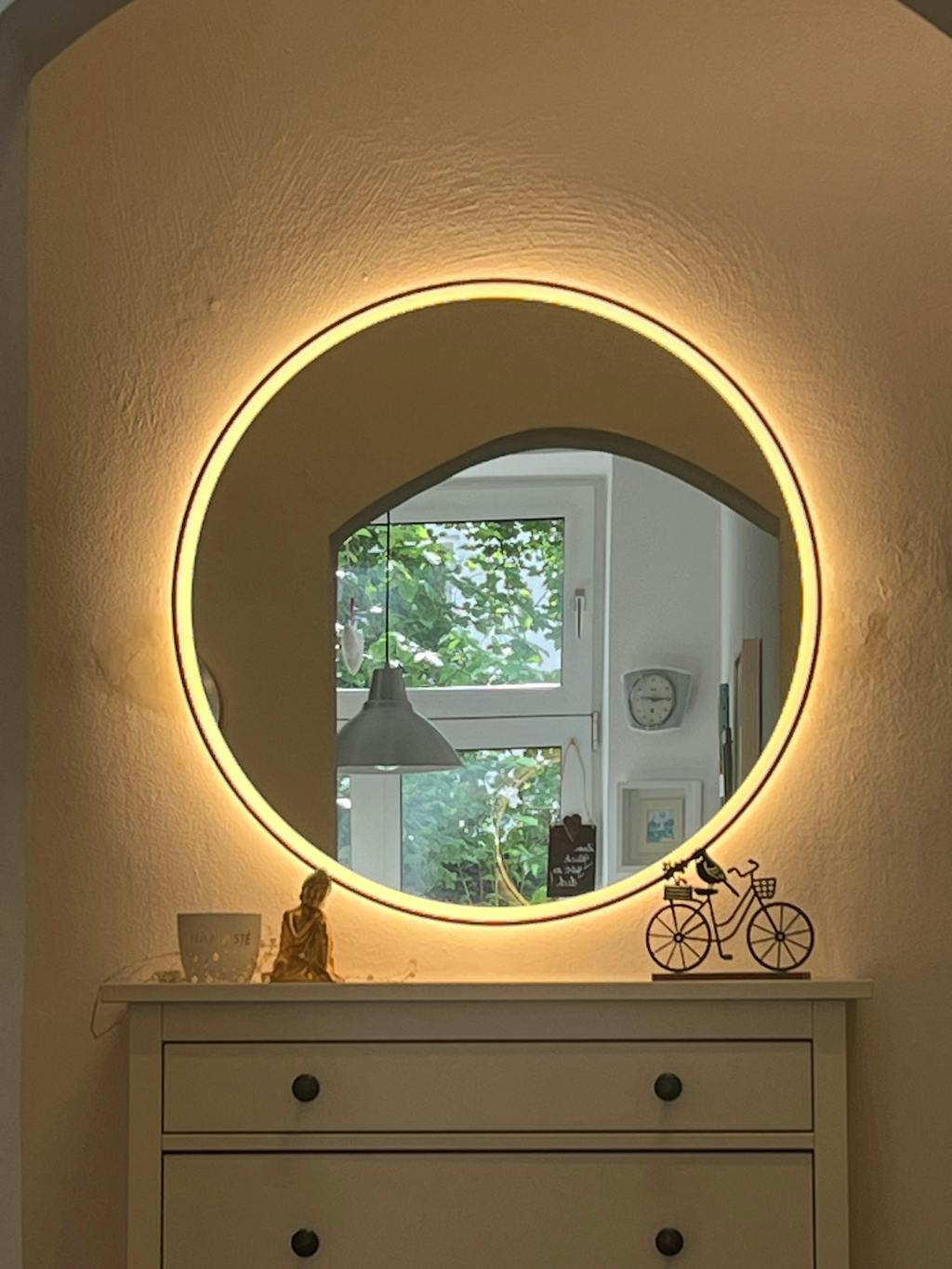 ANTIBESCHLAG runder Badespiegel mit  Beleuchtung  mit Schwarz Metall RAHMEN