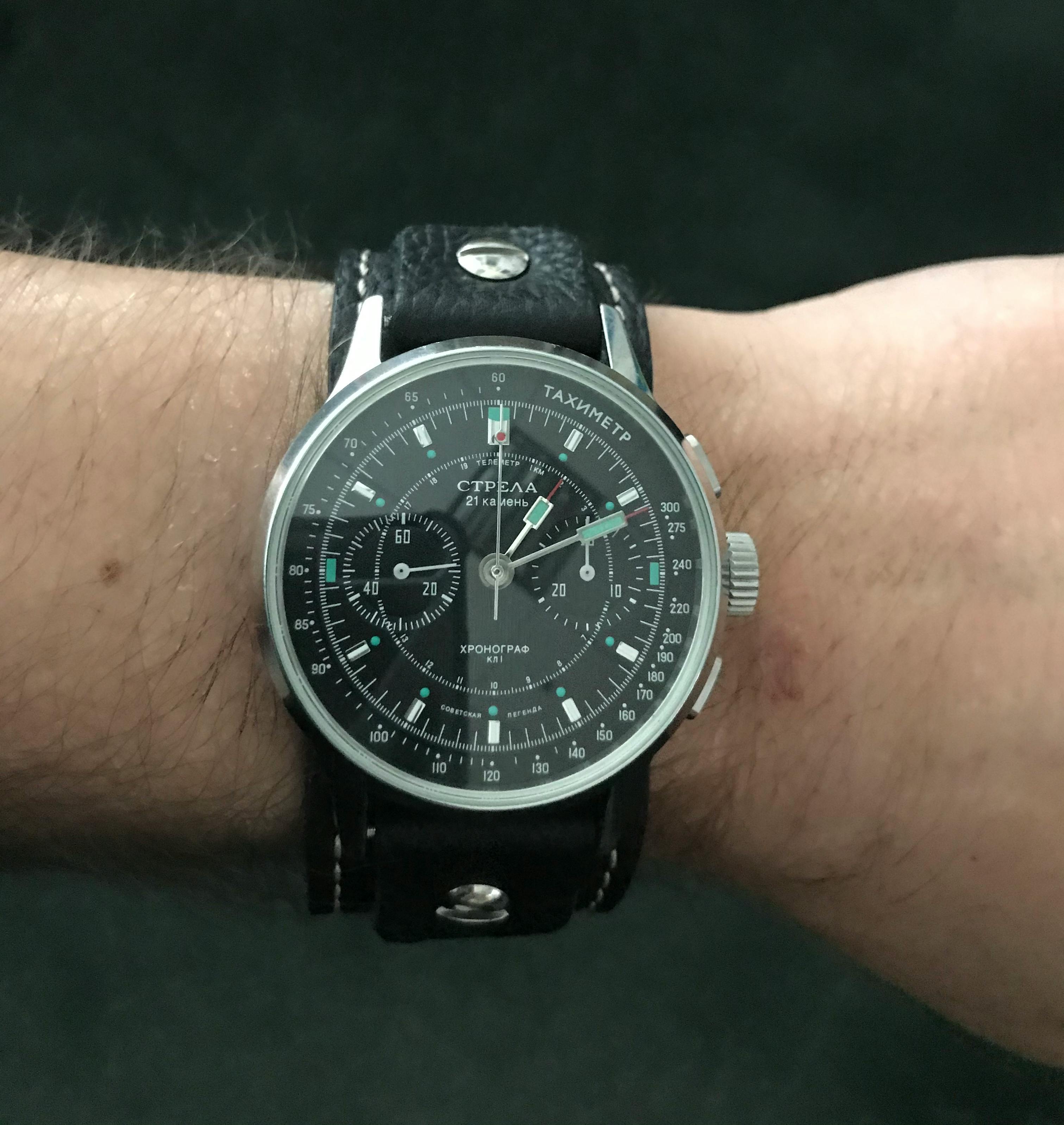 Fluco Vigo Black Riveted Leather Open-End Cuff Watch Strap