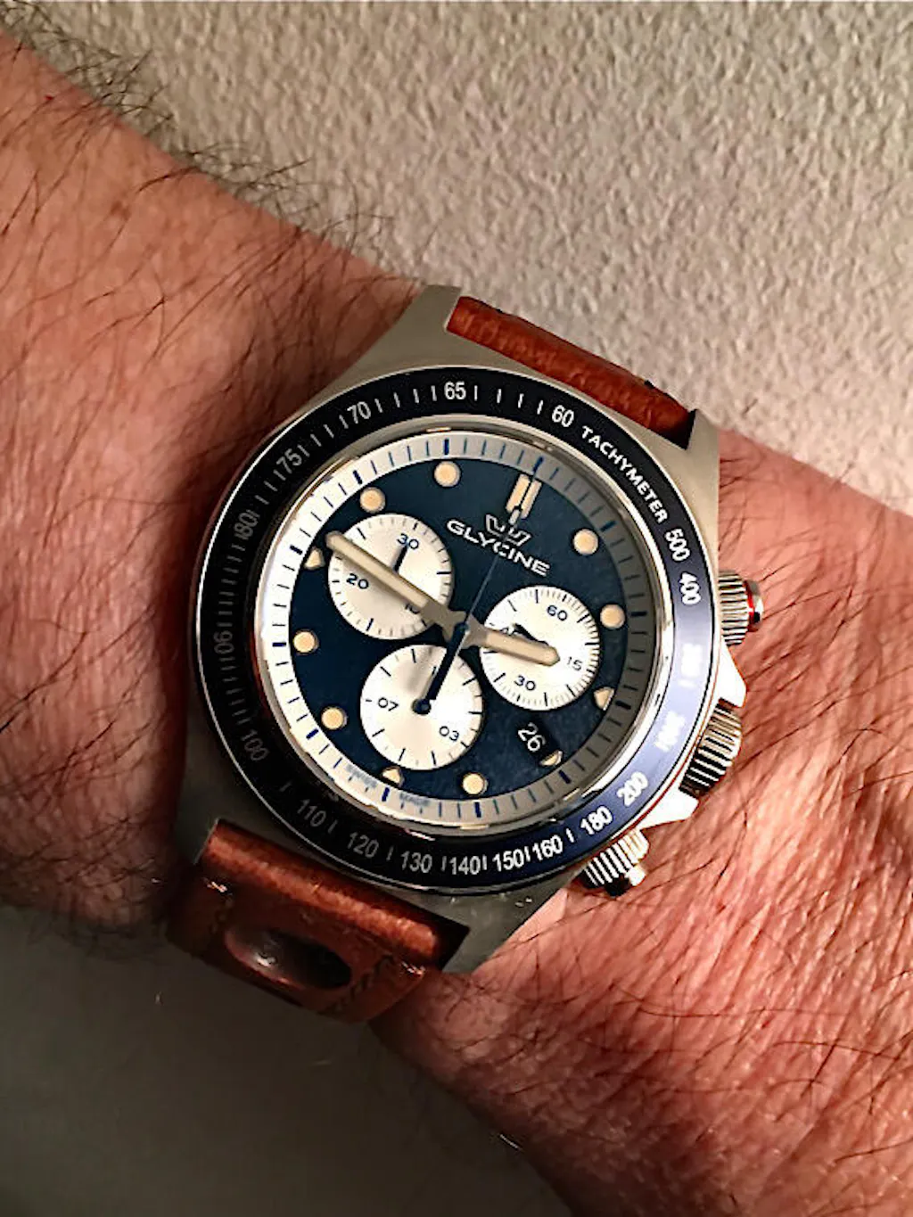 Hirsch Rally Black Vegetable-Tanned Leather Watch Strap