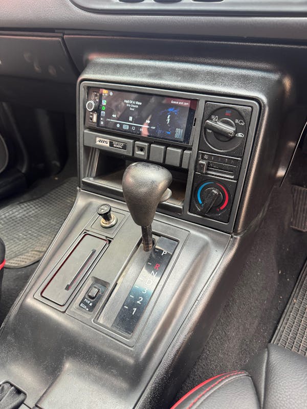 RADIO for VN VP VQ VR VS and UNIVERSAL (1 DIN)