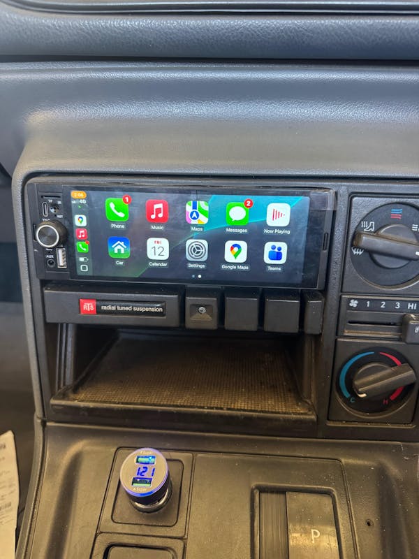 RADIO for VN VP VQ VR VS and UNIVERSAL  (1 DIN)