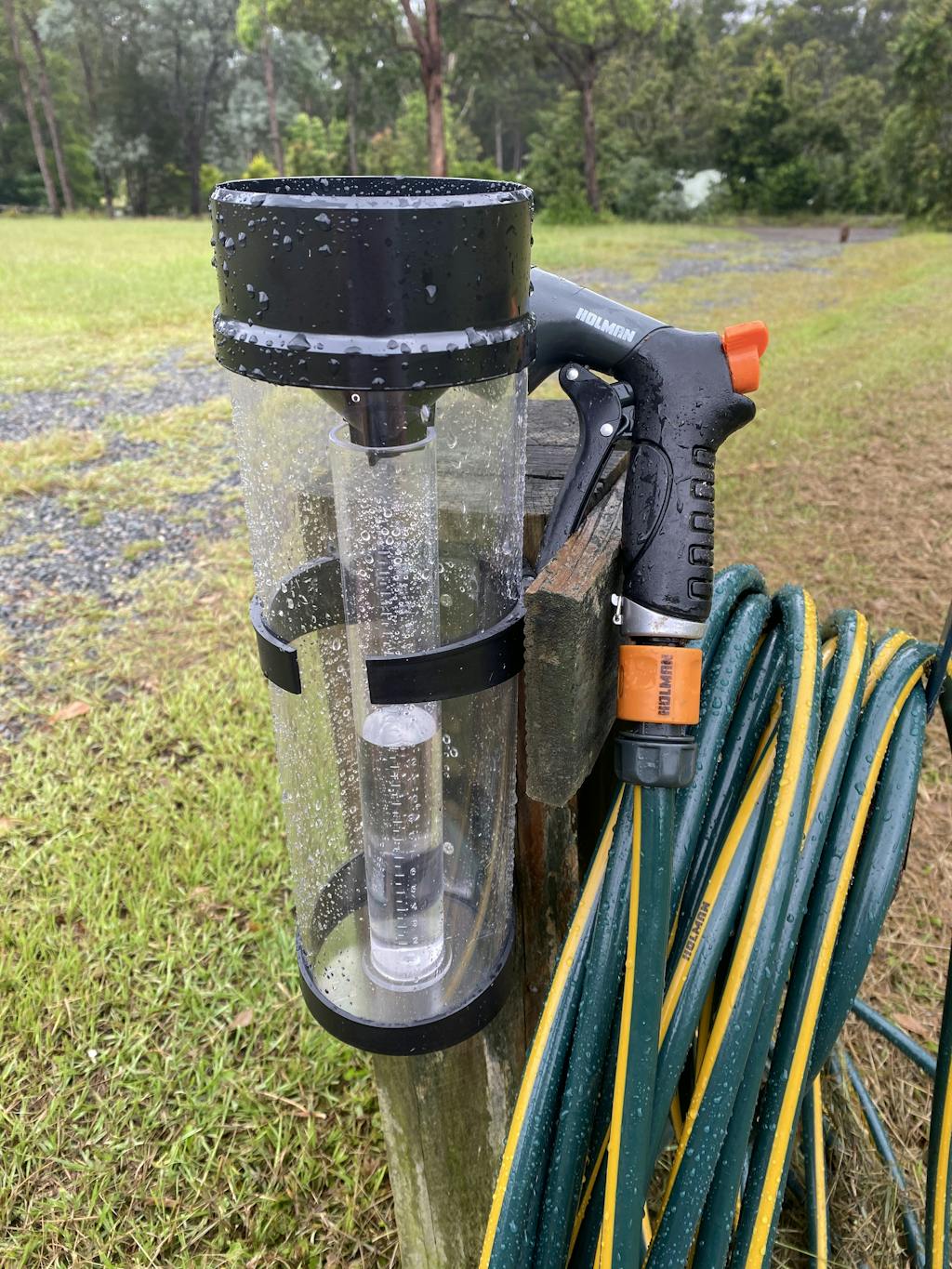 Professional Rain Gauge Holman Industries