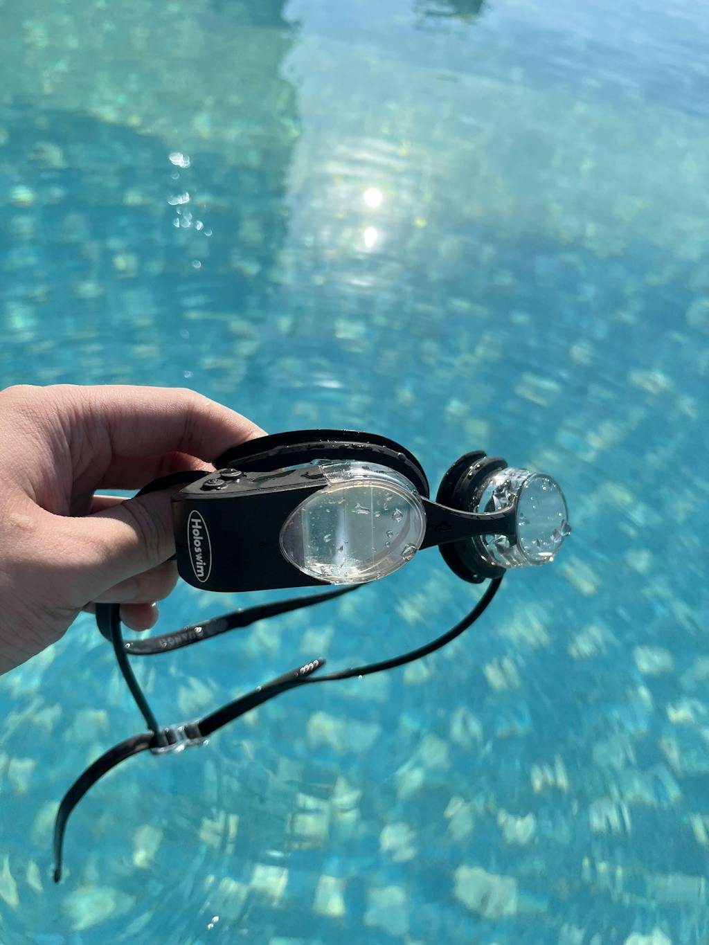 Holoswim Smart Swim Goggles 2s in-memory-of-quincy-jones-1933-2024-in-memory-of-quincy-jones-1933