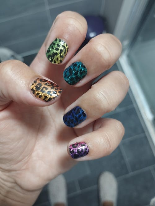 Sparkly Cat - Holy Classics (Non-UV Nail Wraps)