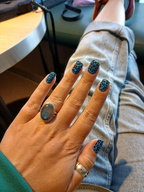 Blue Leopard - Holy Classics (Non-UV Nail Wraps)