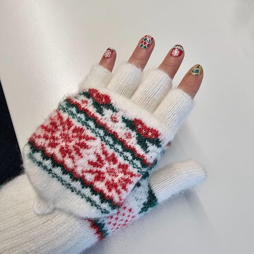 Christmas Jumper - Holy Classics (Non-UV Nail Wraps)