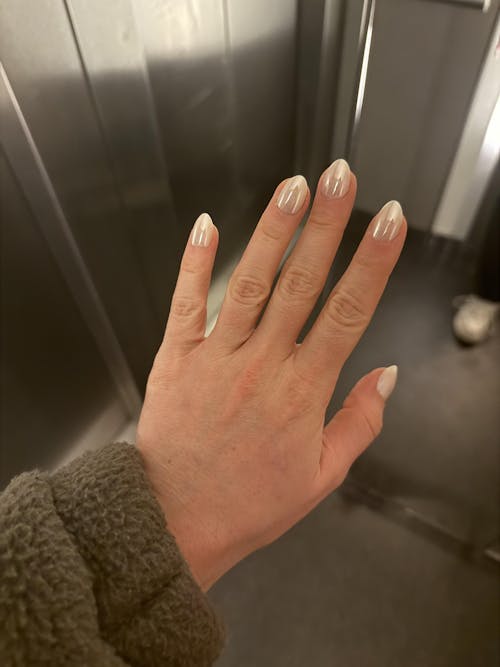 Pearl (Glazed) Soft Gel Press Ons (Extra Short Natural)