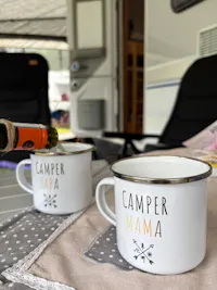 Emaille Tassen »Camper Familie«