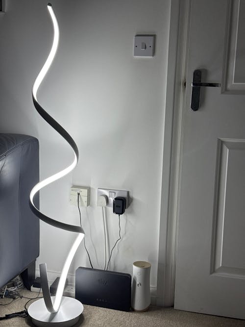 131m H White Metal Minimalist LED Spiral Floor Lamp