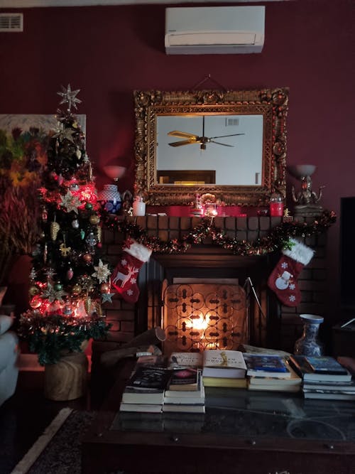 6FT Slim Christmas Tree - 300 Tips