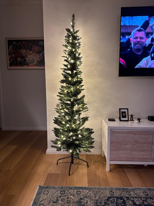 6FT Slim LED Christmas Tree - 300 Tips