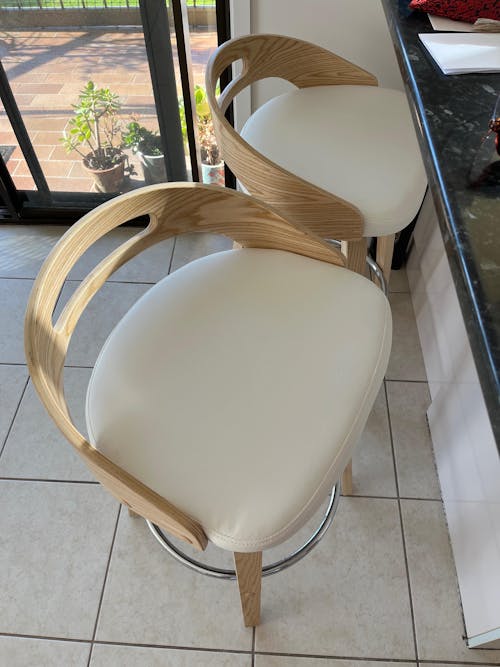 Cedar (Set of 2) Bar Stools 64cm - White & Oak