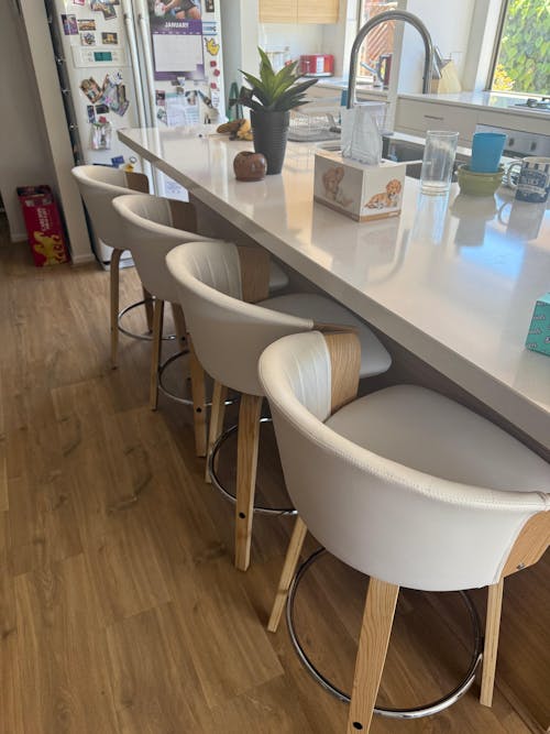 Olivia (Set of 4) Bentwood Bar Stools - White