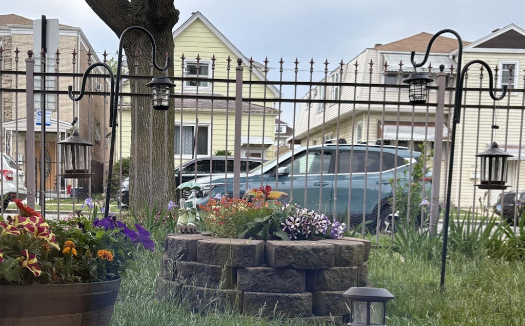 Double Shepherds Hooks for Outdoor, Bird Feeder Pole with 5 Prongs Base, Heavy Duty Garden Hook for Lantern, Wind Chime and Hummingbird Feeder, 45/62/76/92 Inch, 2 Pack