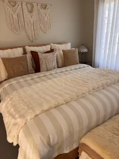 Cream Faux Fur Blanket