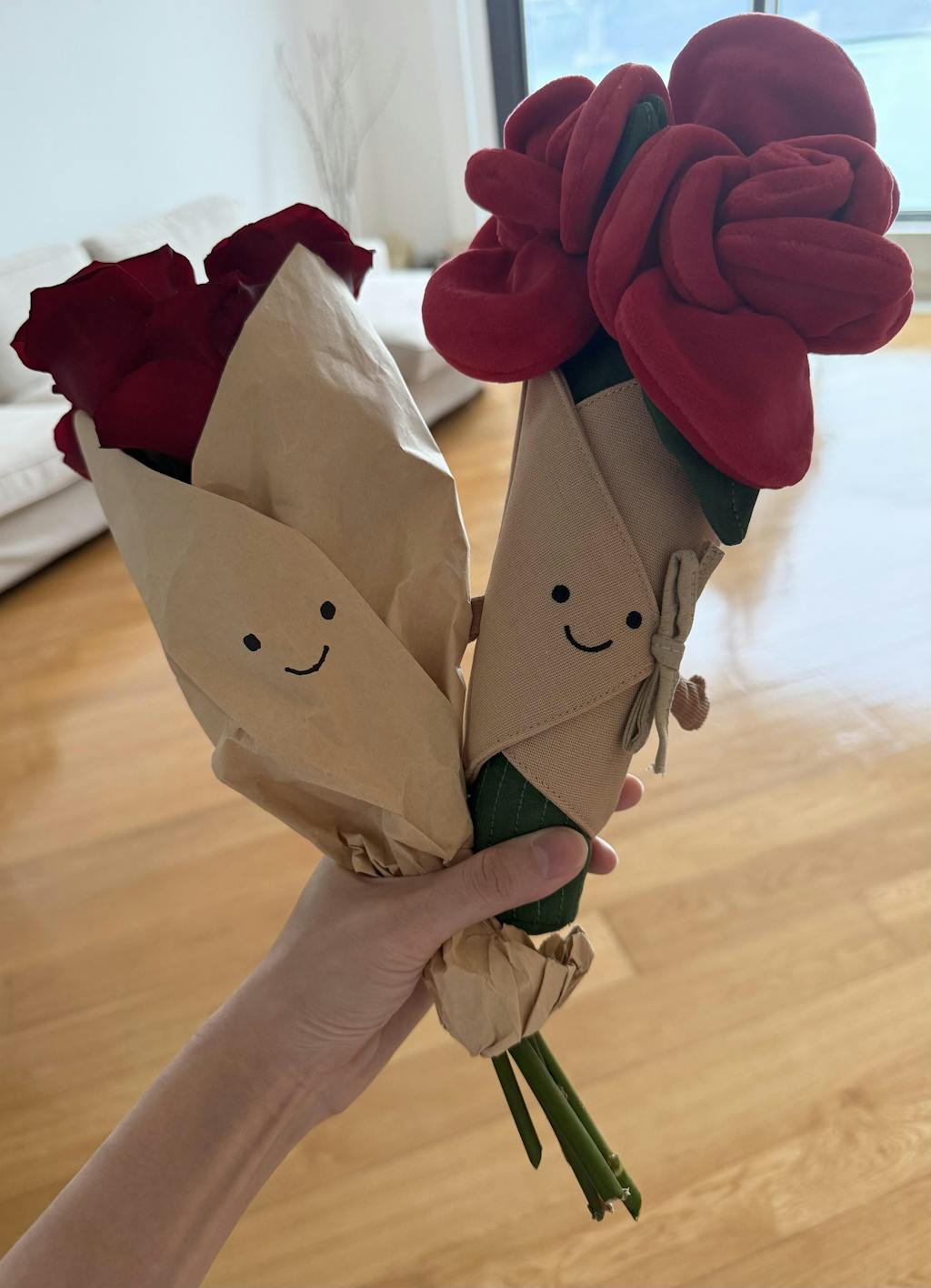 Jellycat 玫瑰花束 | Amuseables Rose Bouquet 30cm
