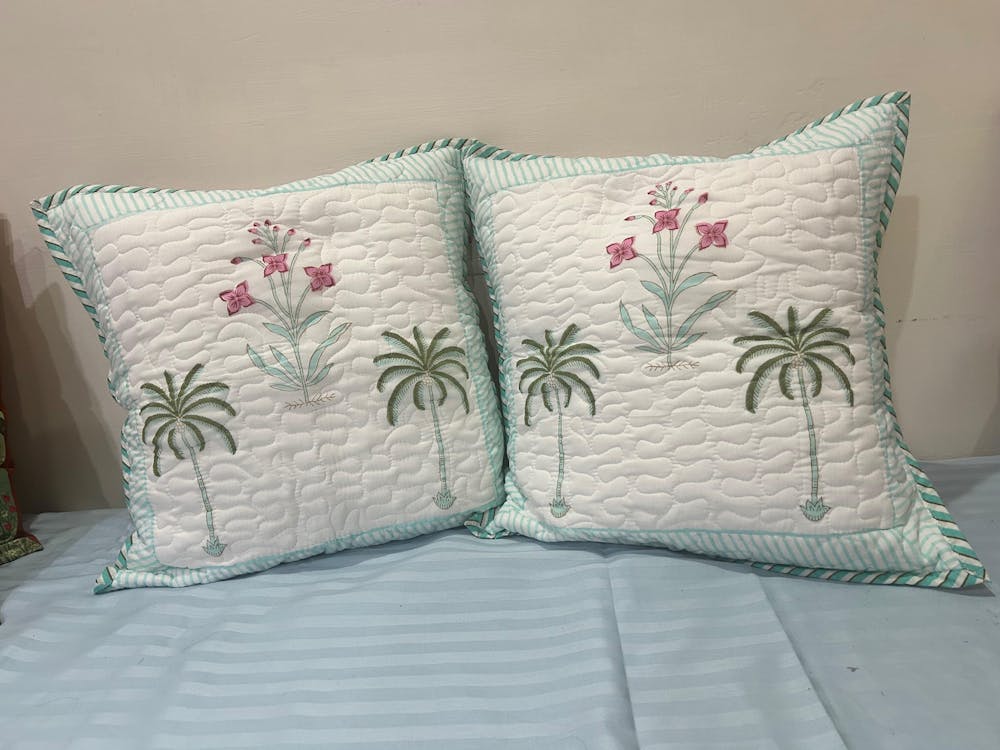 Ombre Tulip - Hand Block Print Quilted Cushion Cover (Green)