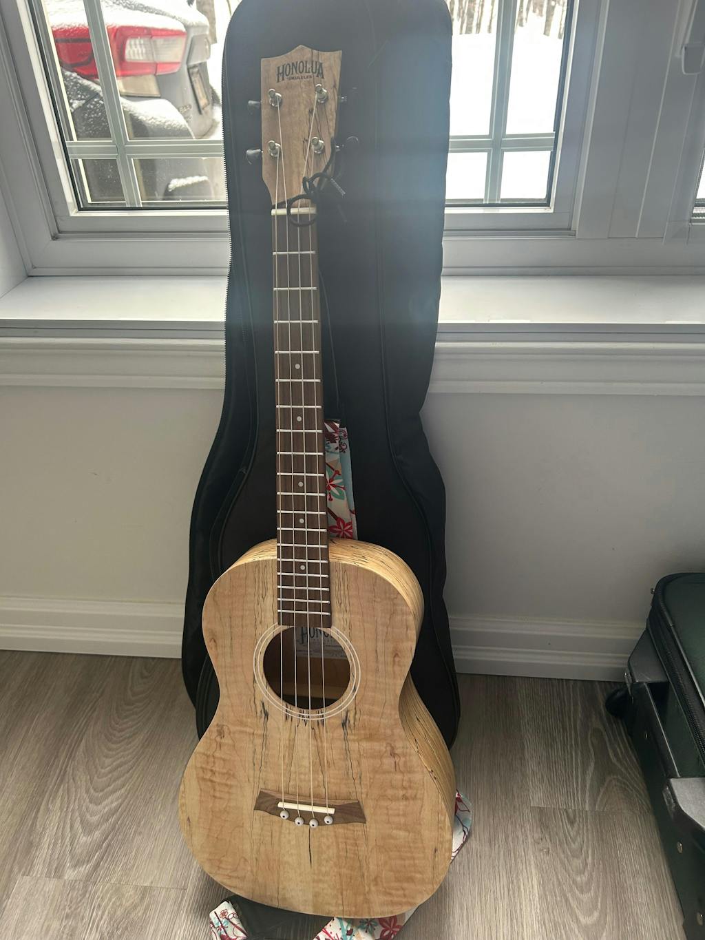 Honu Limited Edition Spalted Maple Baritone Ukulele