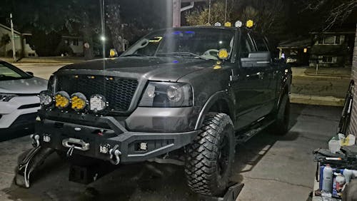 2004-2008 Ford F-150 Aftermarket Full Width Front Bumper w/ Winch Plate & 4 LED Spotlights - Hooke Road