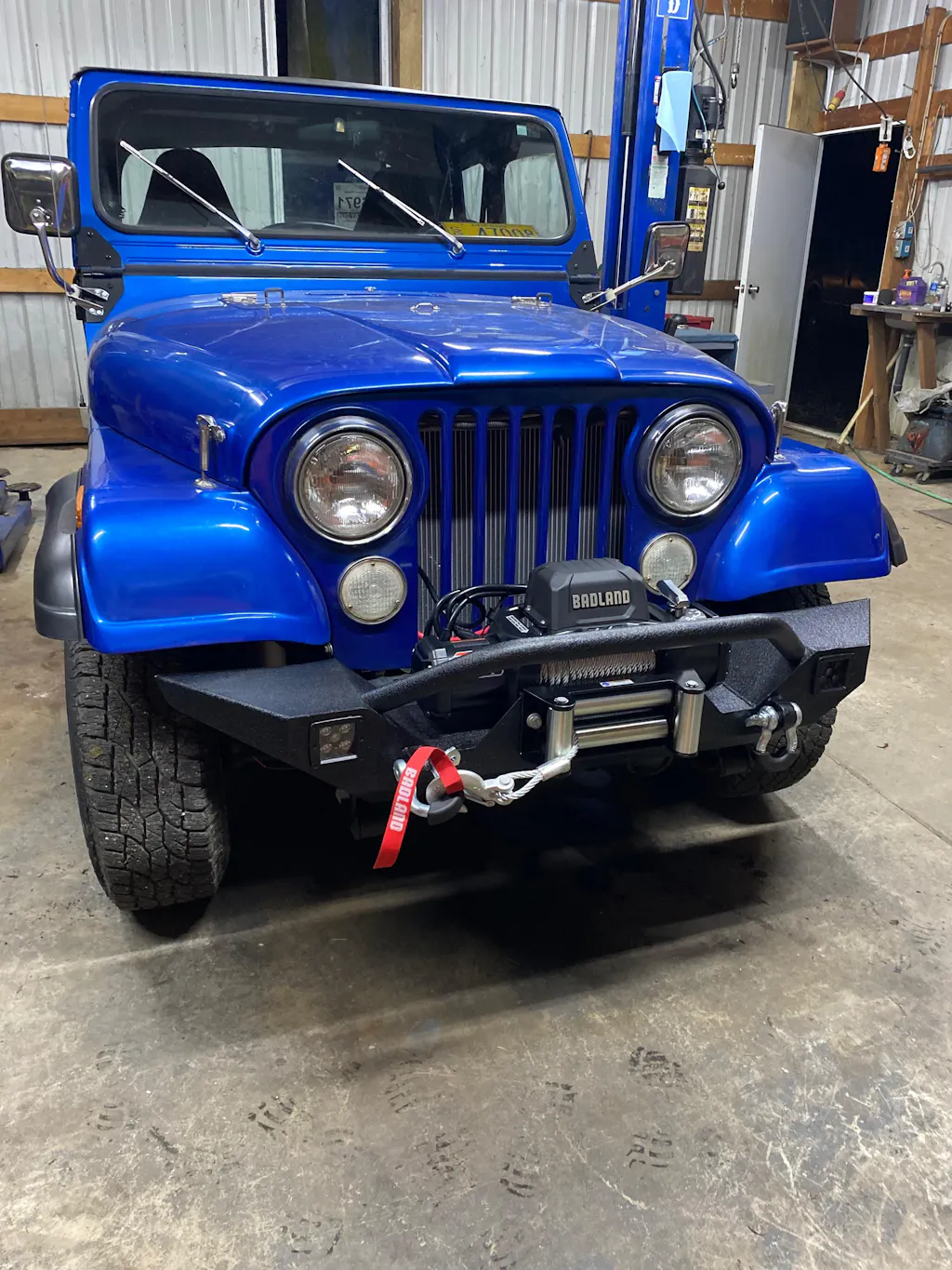 Mid Width Front Bumper w/ Winch Plate (76-86 Jeep CJ-5 CJ-7 CJ-8 Scrambler) - Hooke Road
