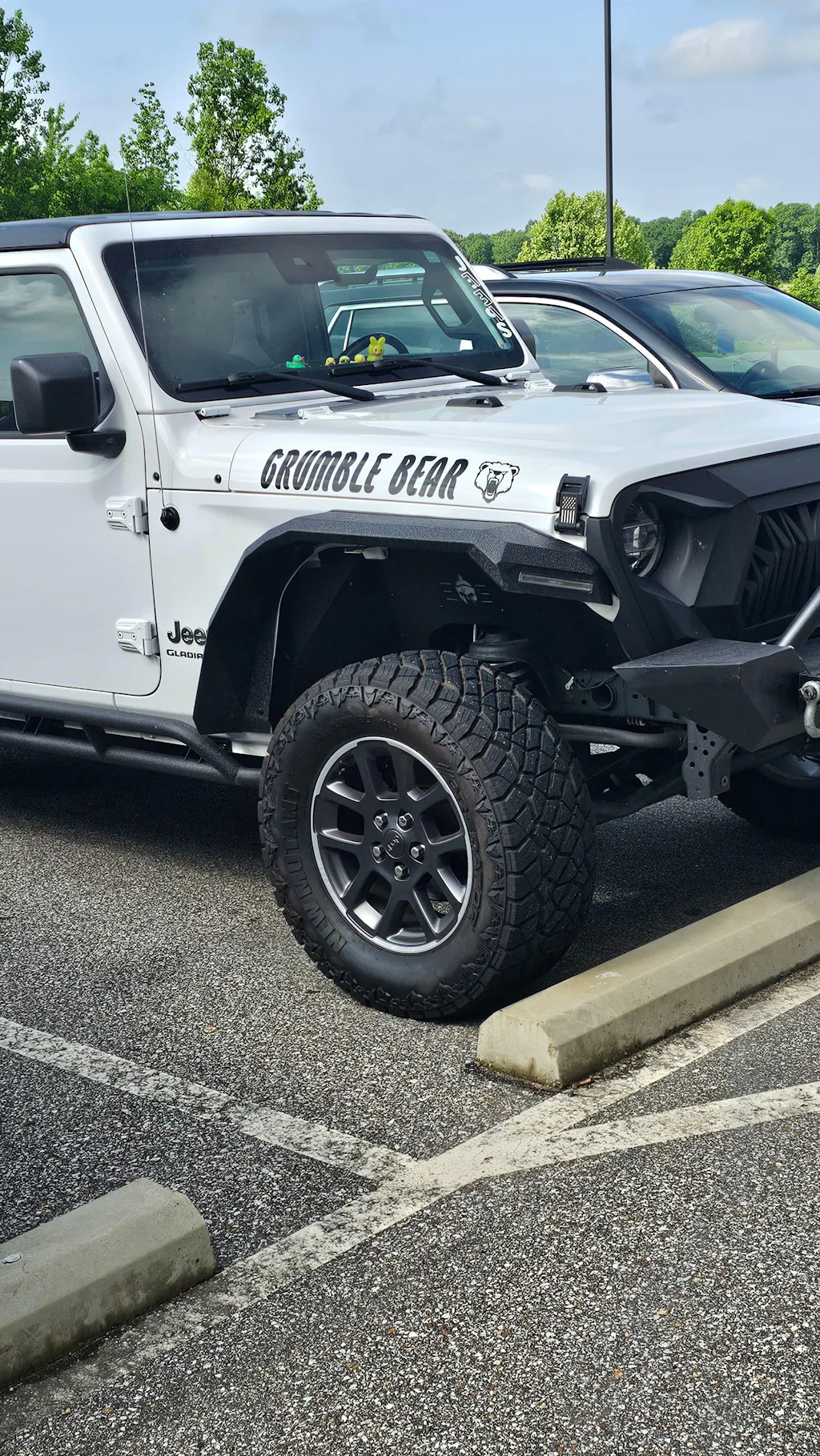 Jeep Flat Front Fender Flares w/ LED Lights ( 18-26 Jeep Wrangler JL & 20-26 Gladiator JT) - Hooke Road