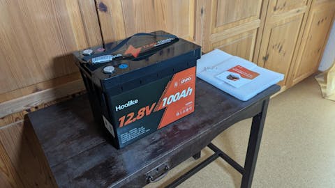 HOOLIKE 12.8V 100Ah Bluetooth-Enabled Lithium Iron Phosphate (LiFePO4) Battery