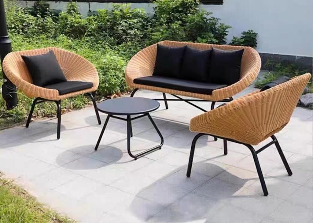 Oasis 4pc Woven Outdoor Conversation Set with Coffee Table 4 Seat