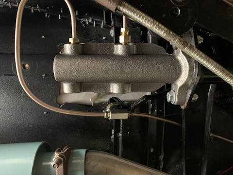 1941-48 Ford Passenger Car and Truck Dual Reservoir Master Cylinder Conversion Kit