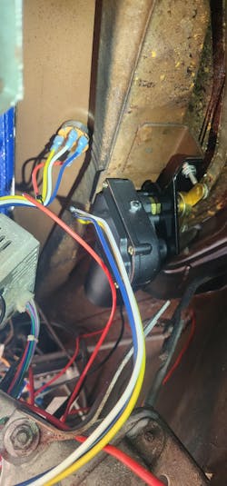 1949-50 Dodge, Desoto and Plymouth Windshield Wiper Motor- (Replaces Factory Vacuum Wiper Motor)