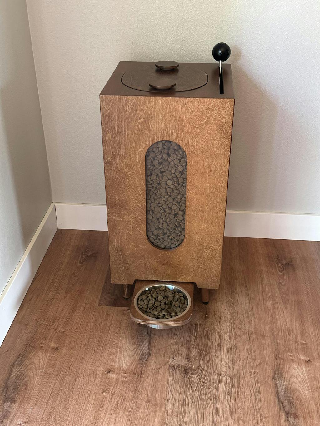 Houndsy Kibble Dispenser