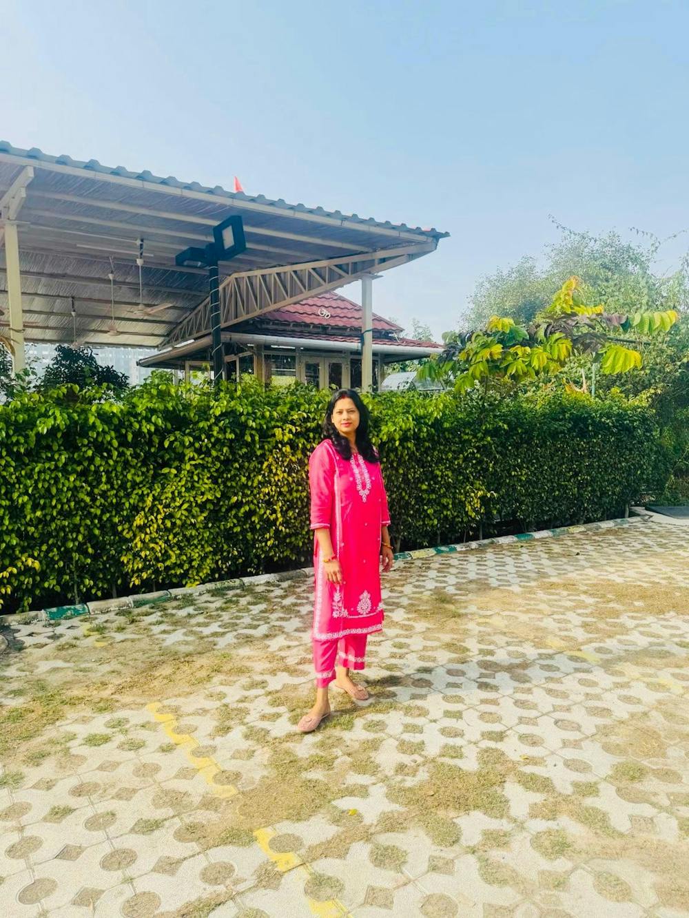 Chanderi Chikankari Solid Women's 2 PC Long Kurta Set - Red