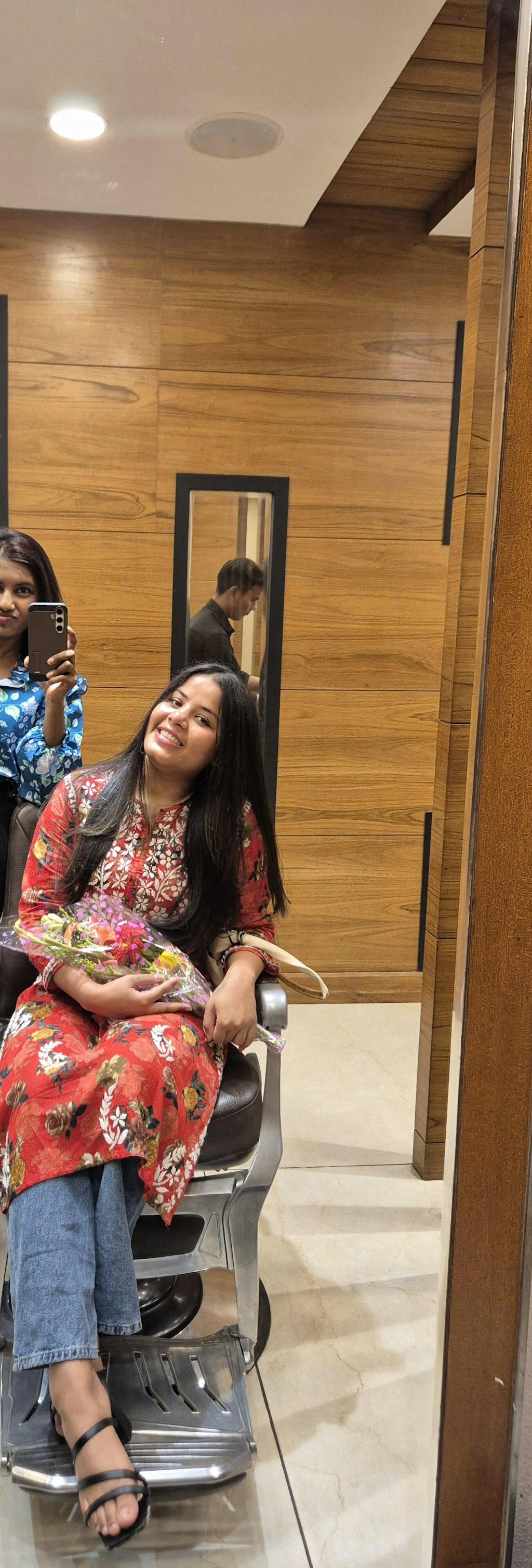 Nuha Chikankari Mulmul Straight Kurta