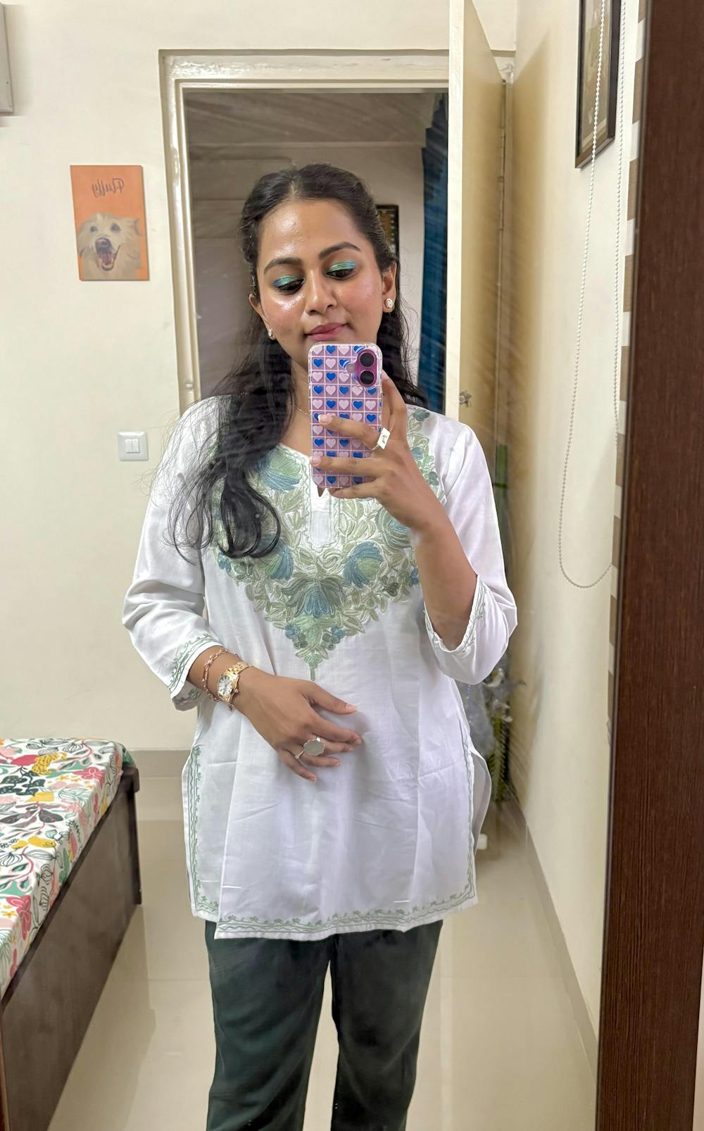 HOC Aari Embroidered Cotton Solid Women's Short Kurta - White