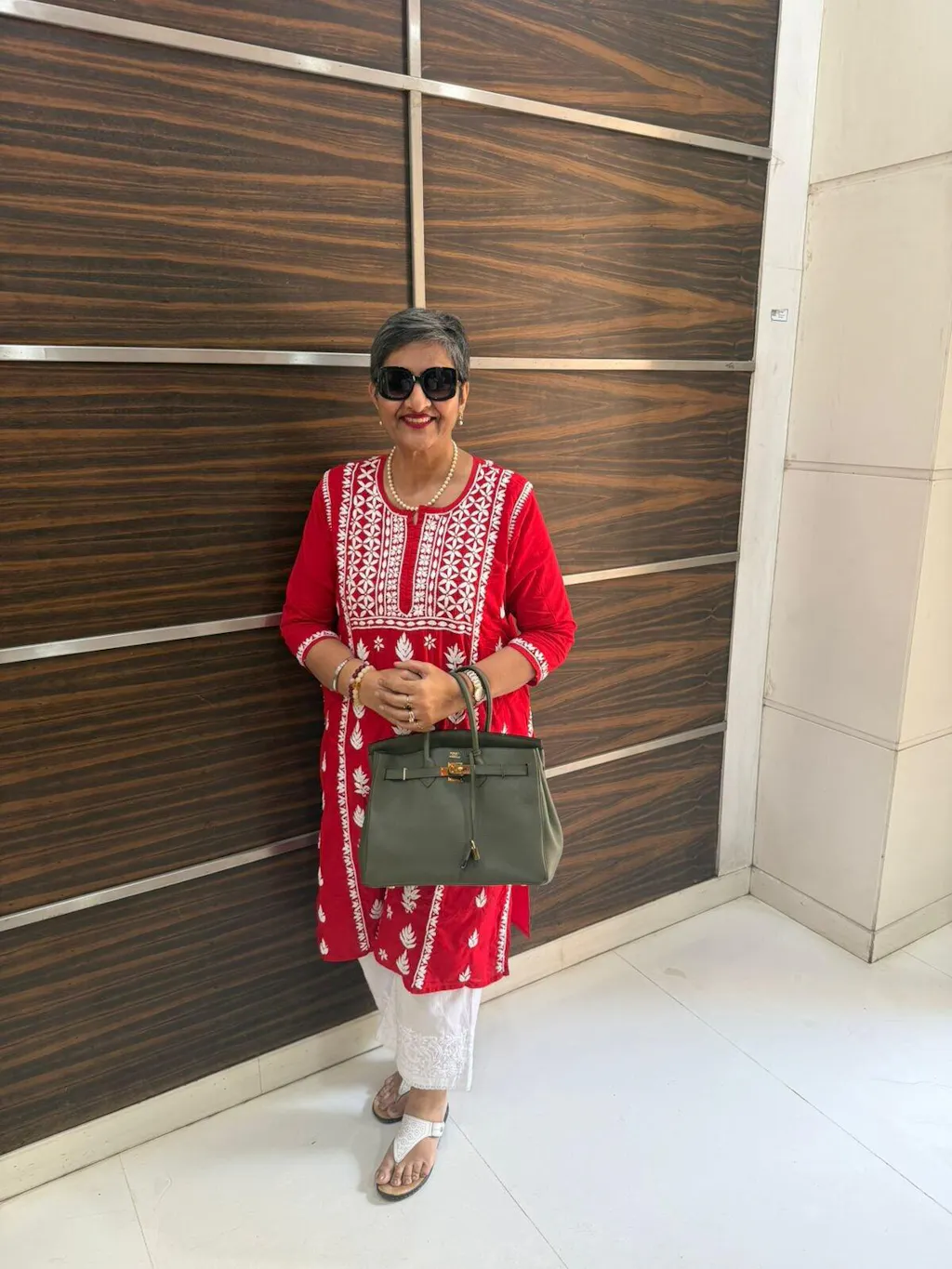 HOC Cotton Chikankari Solid Women's Long Kurta - Red