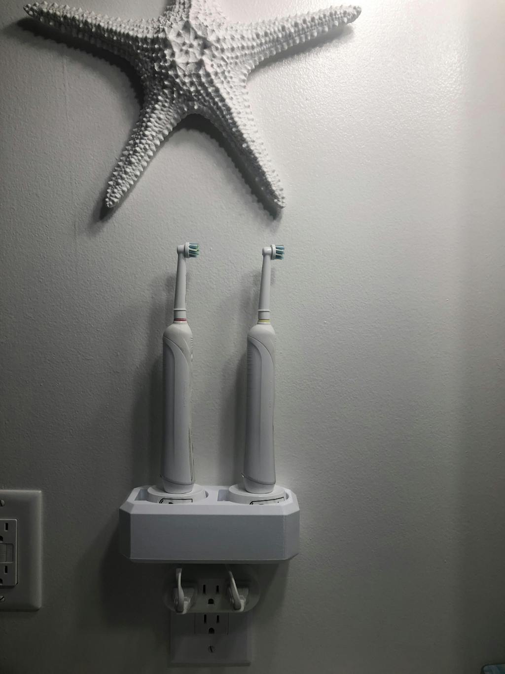 Electric Toothbrush Holder, Wall Mount, OralB, 1 to 4 Chargers