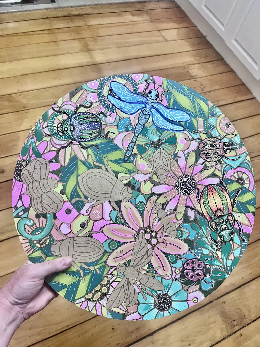 "Garden" Engraved Circle Art Board