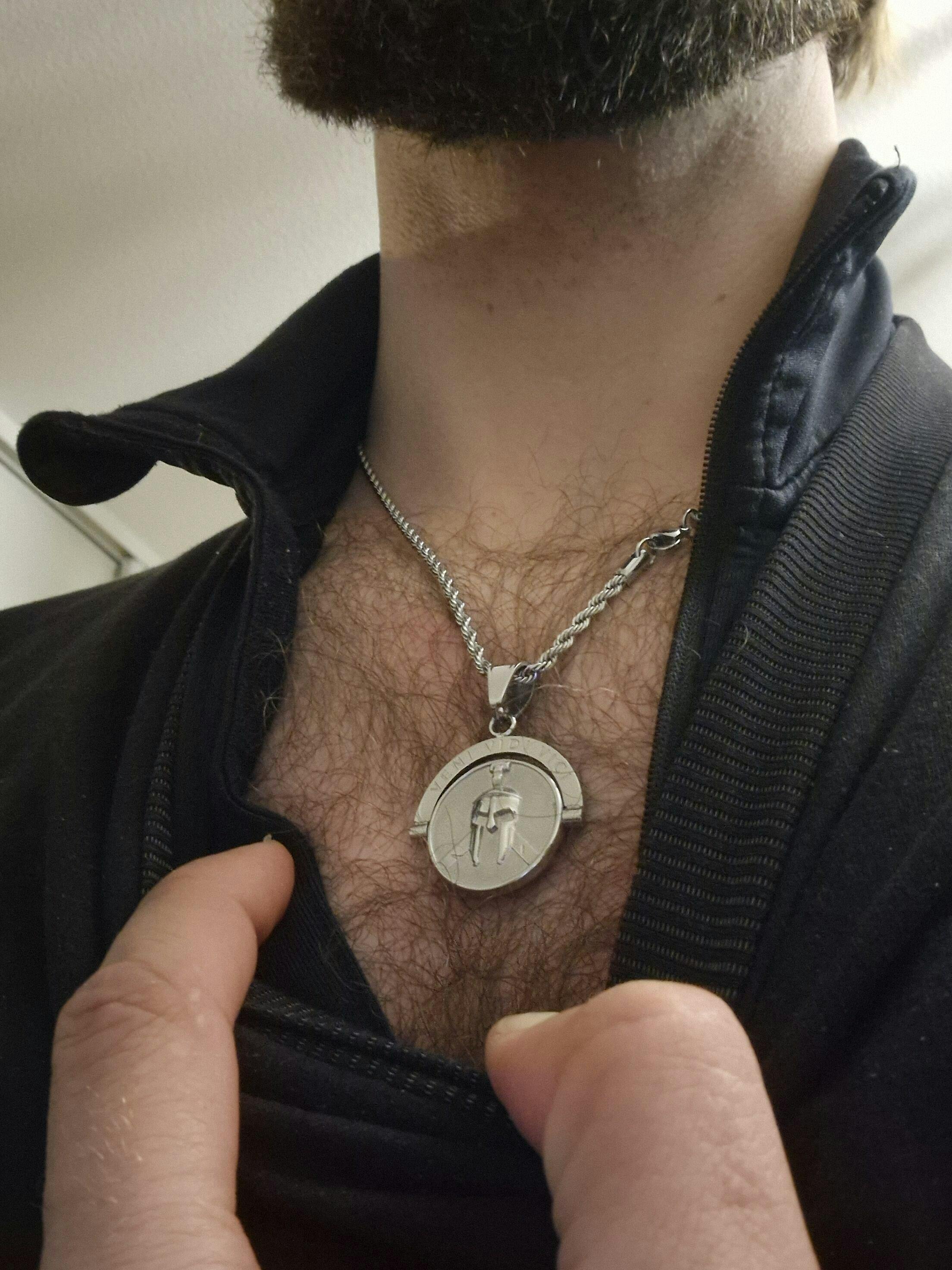 Warrior Veni Vidi Vici Double-Sided Pendant in silver - Humbler