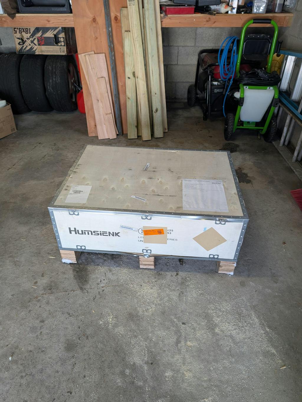 【Truck Delivery】Humsienk 48V 314Ah Wall-Mounted Bluetooth LiFePO4 Battery 16.1kWh for Home Storage & Off-grid