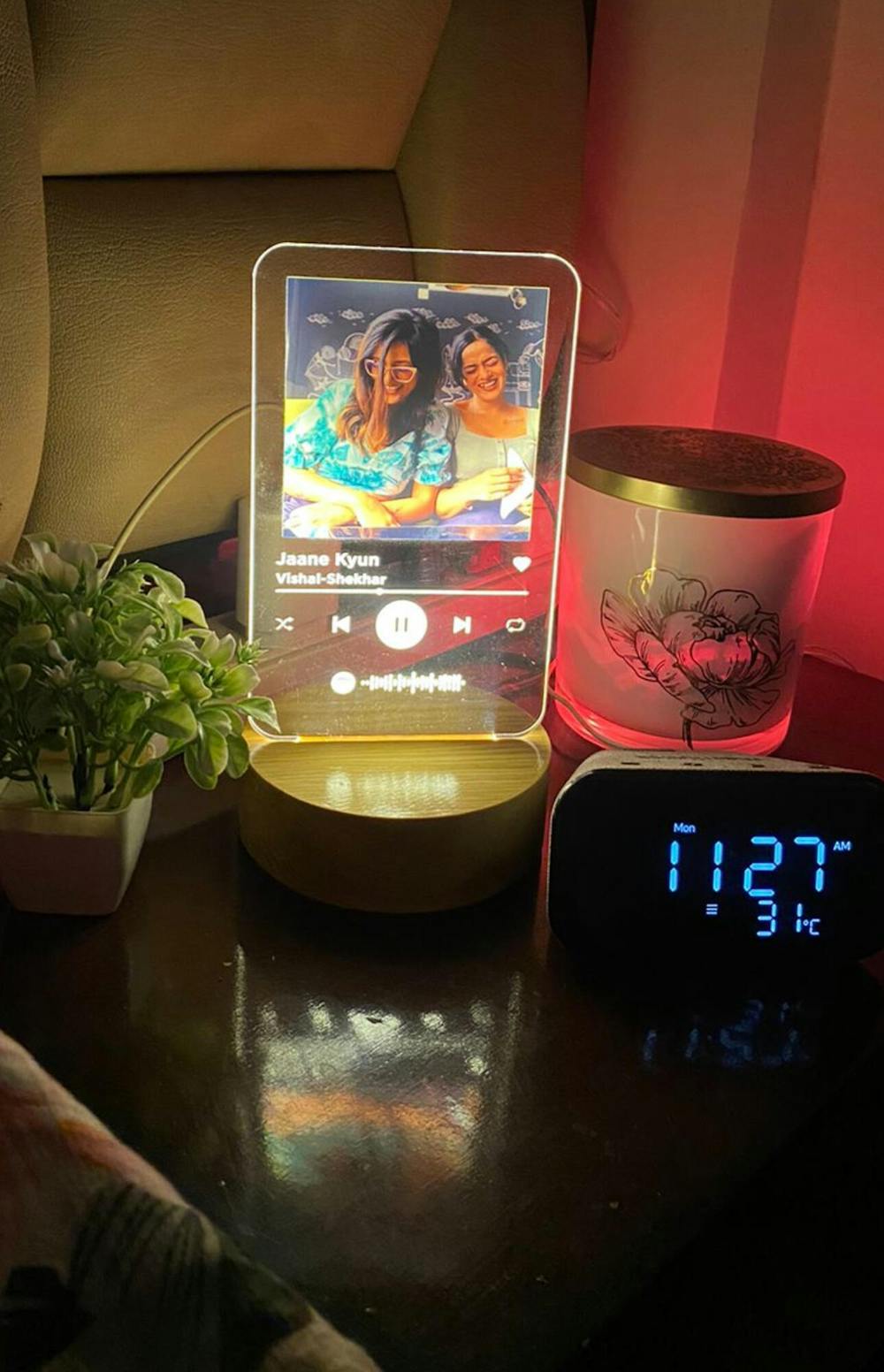 NightShot- Spotify Night Lamp