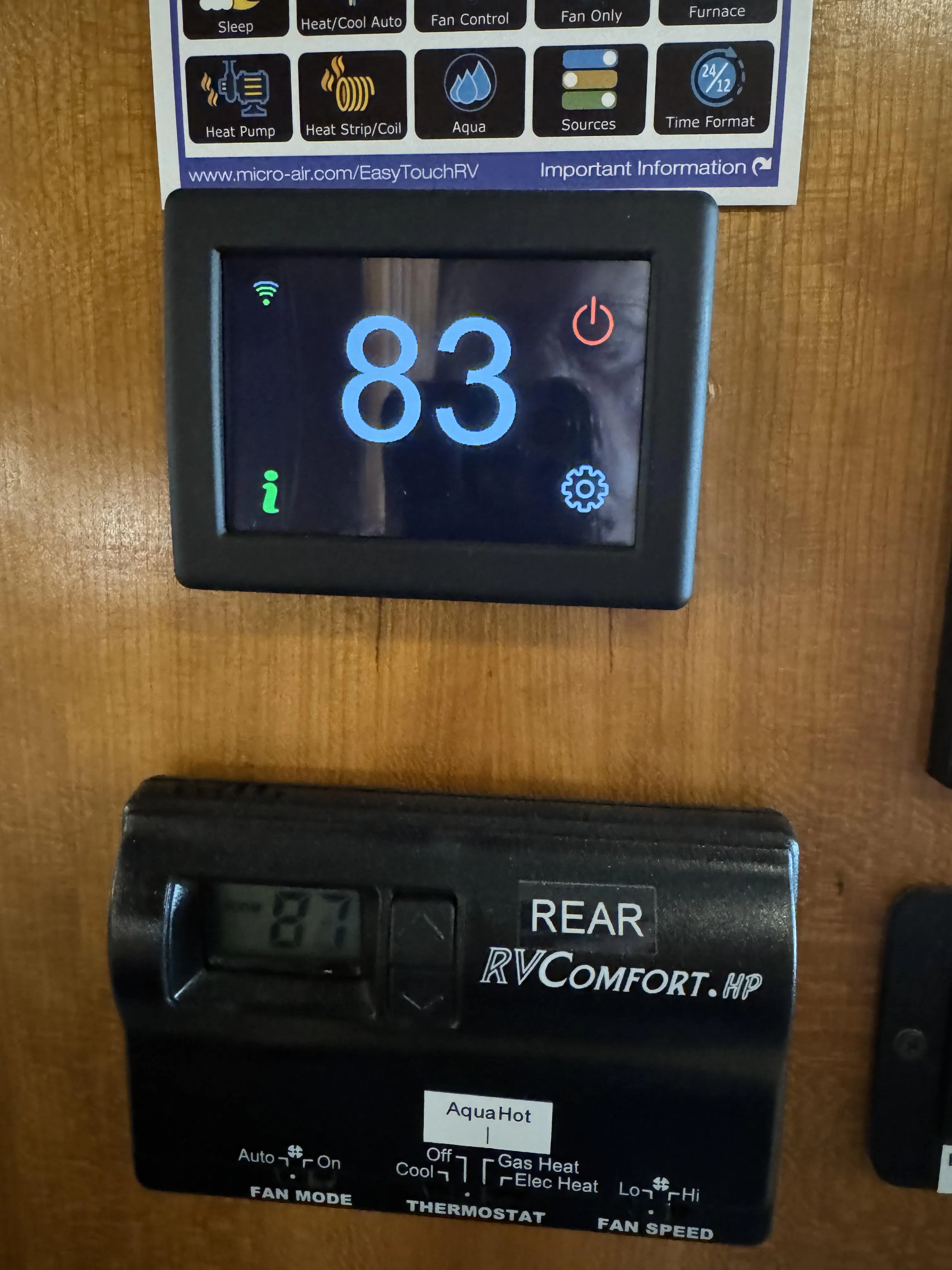 MicroAir EasyTouch RV™ Thermostat Hutch Mountain