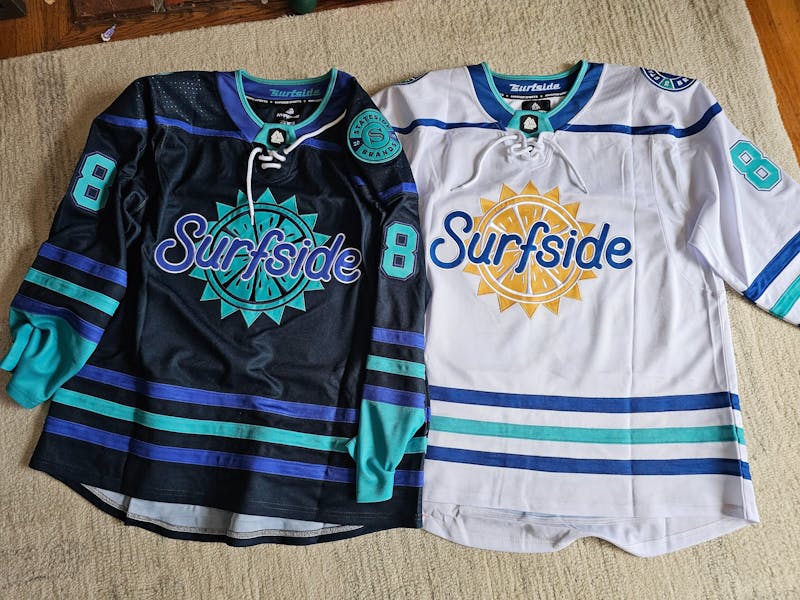 Custom Embroidered Ice Hockey Jersey (Pro)