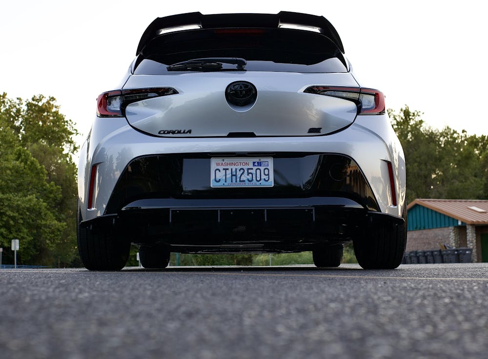 2019+ Toyota Corolla HATCH Rear Diffuser
