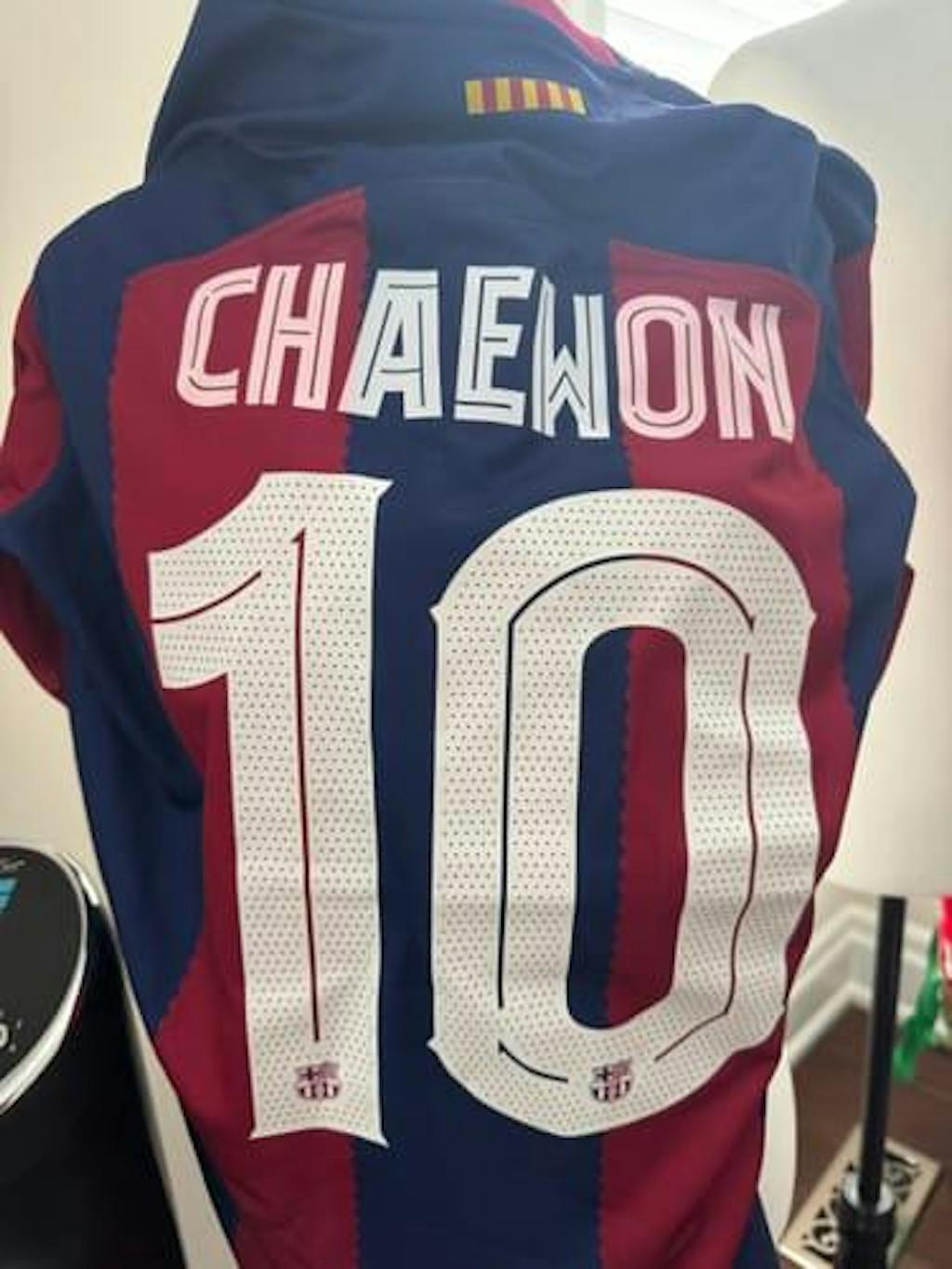 Le Sserafim Barcelona Jersey | IDOL LOOKBOOK